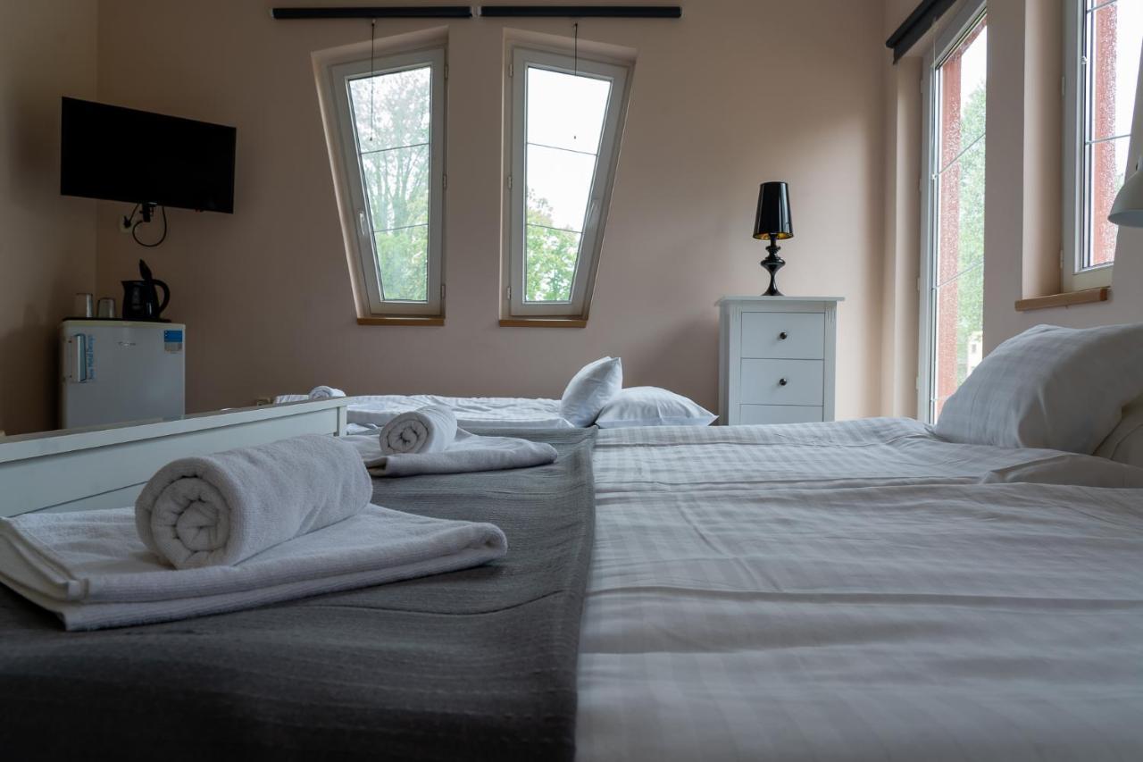 Accomo Apartmanhaz Шіофок Екстер'єр фото